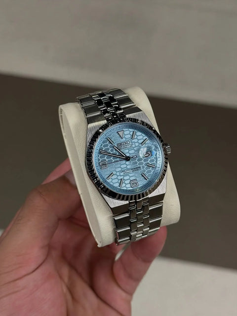 Seiko's - Tiffany blue dial